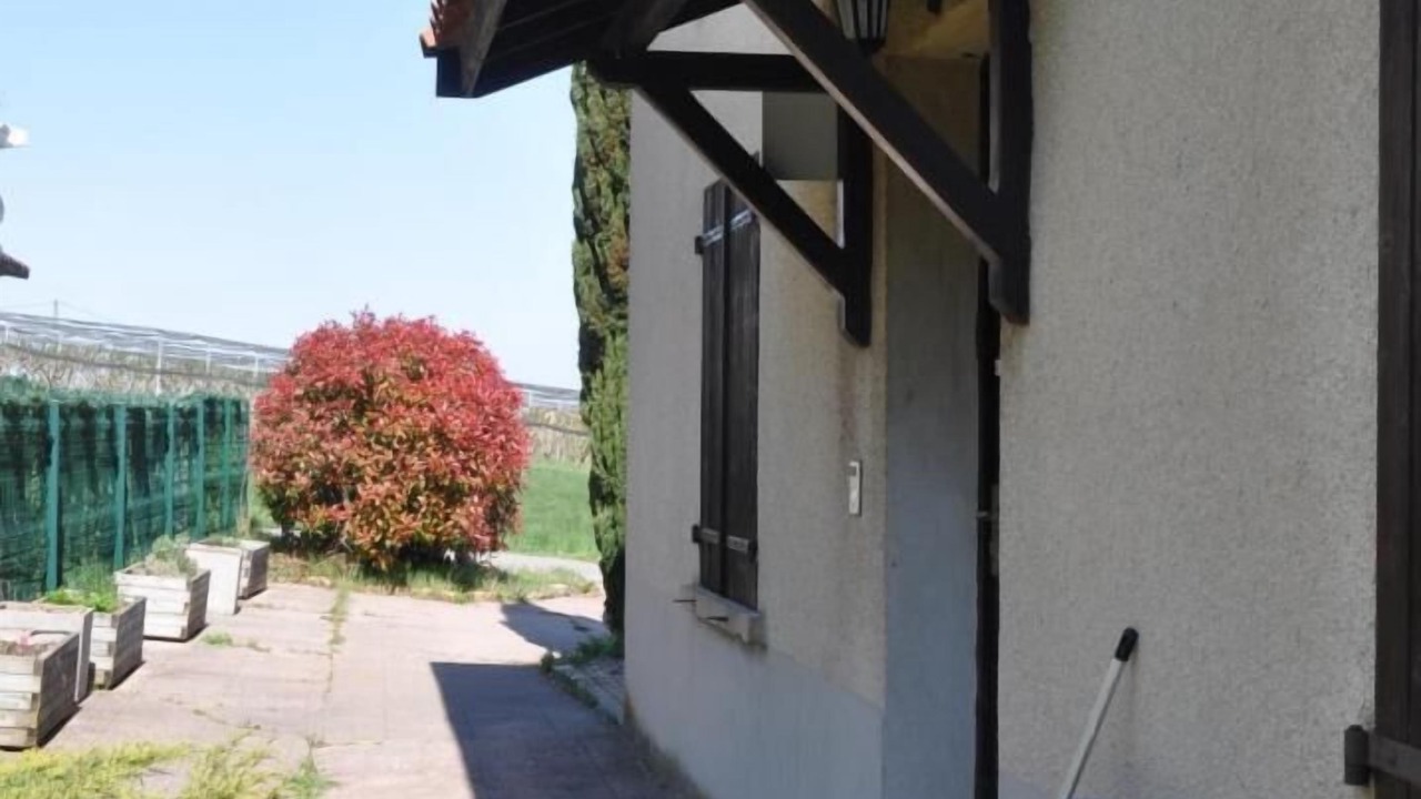 Photo of Patio Balcony in Saint-Laurent-d'Agny