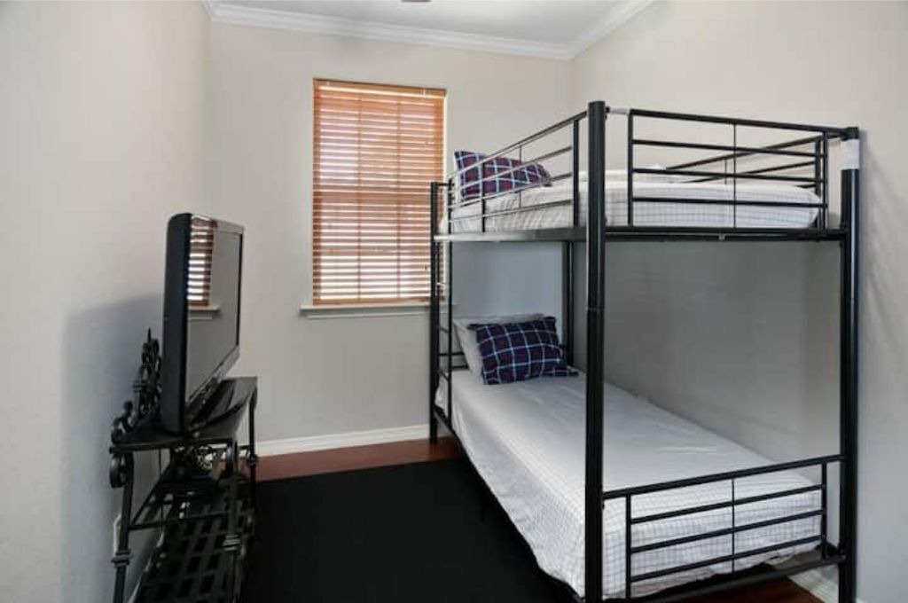 Photo of Bedroom in Mabank