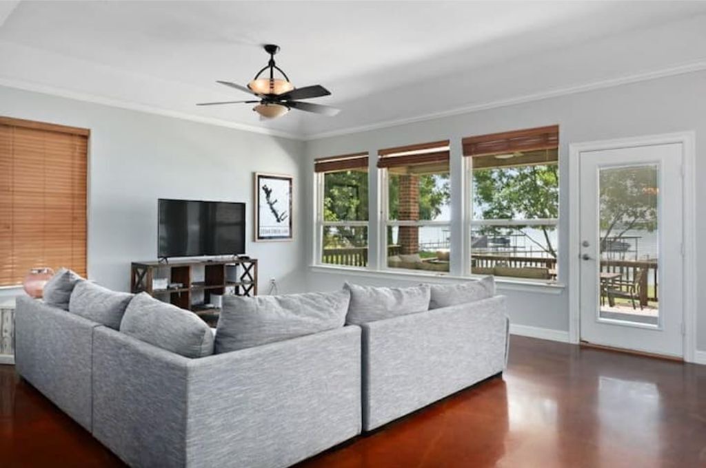 Photo of Livingroom in Mabank