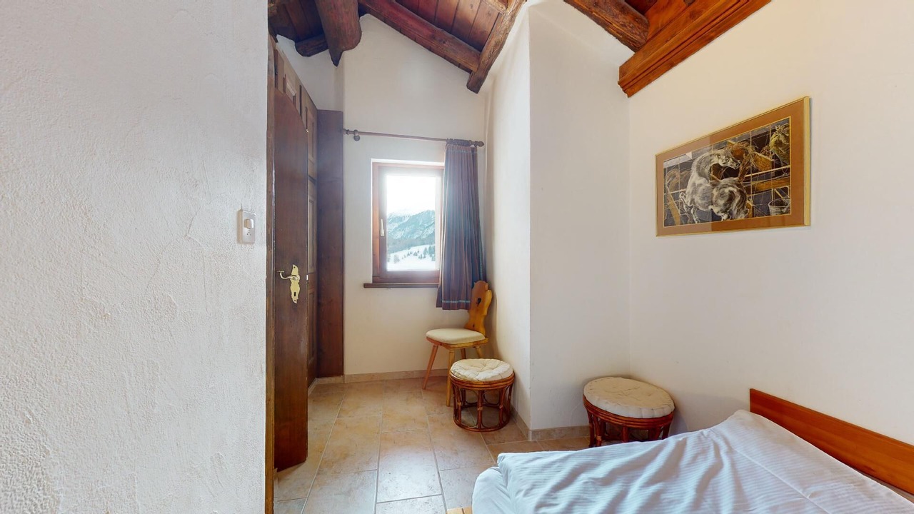 Photo of Bedroom in La Punt-Chamues-ch