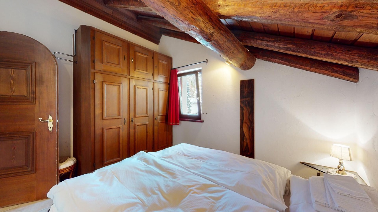 Photo of Bedroom in La Punt-Chamues-ch