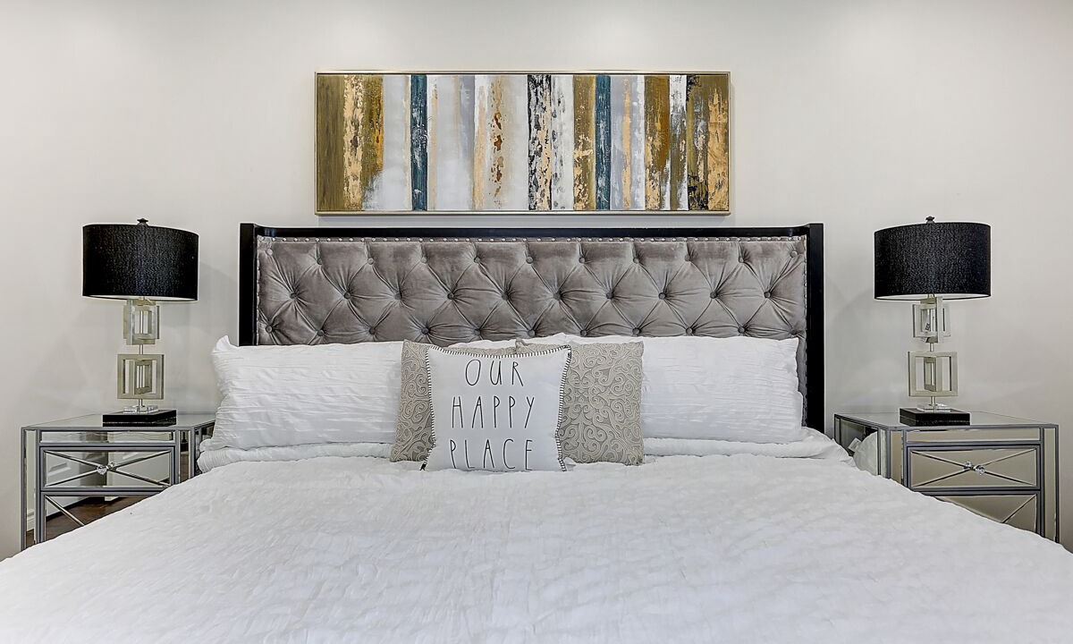 Photo of Bedroom in Steeles