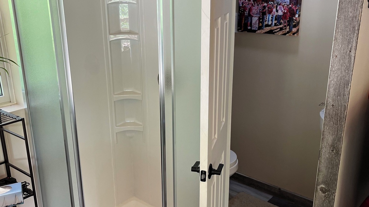 Photo of Bathroom in Onanole