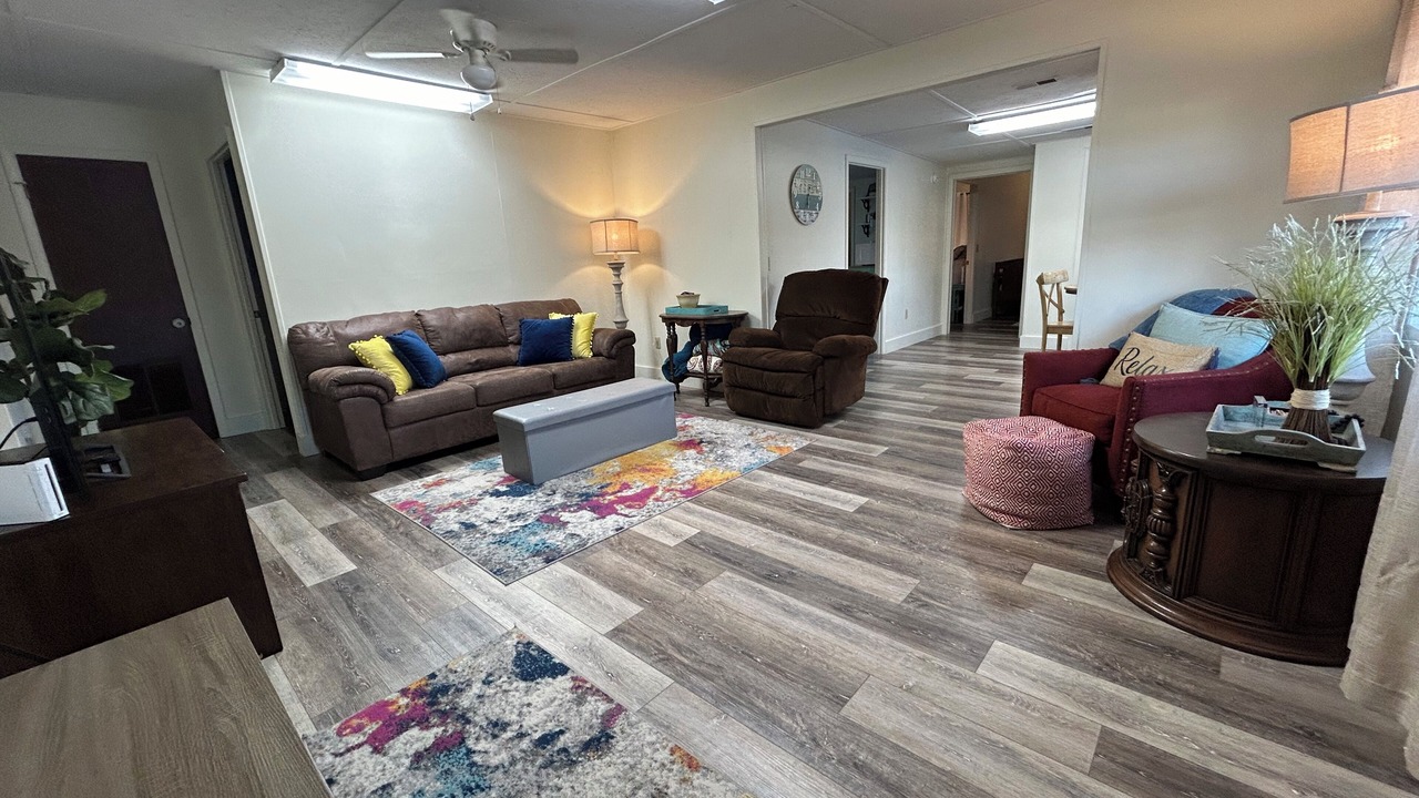 Photo of Livingroom in Holly Pond