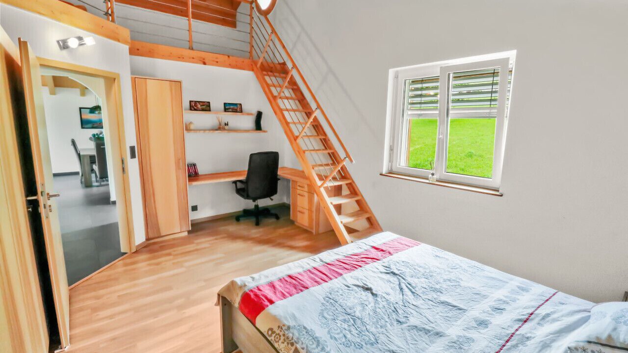 Photo of Bedroom in Troistorrents