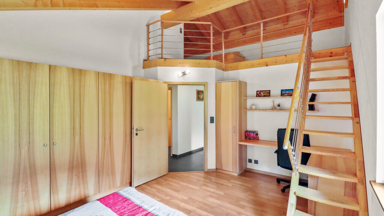 Photo of Bedroom in Troistorrents