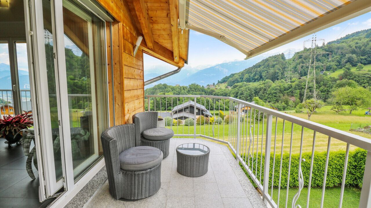 Photo of Patio Balcony in Troistorrents