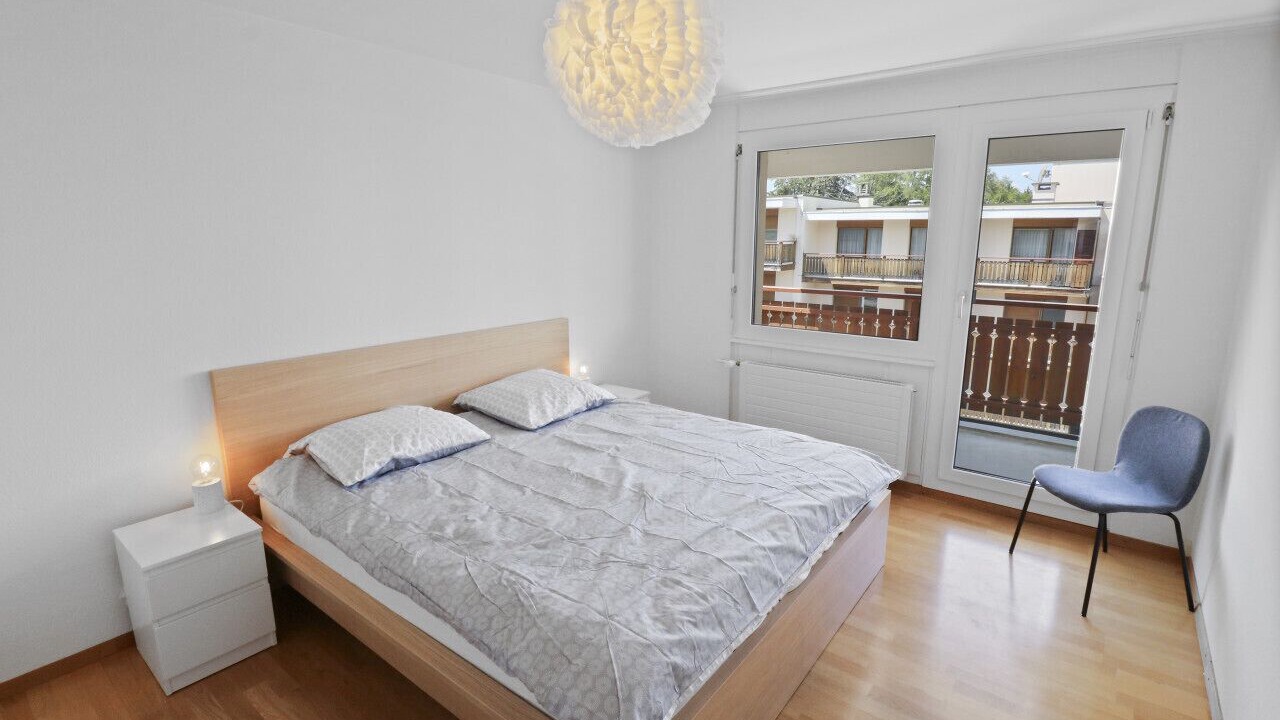 Photo of Bedroom in Noes