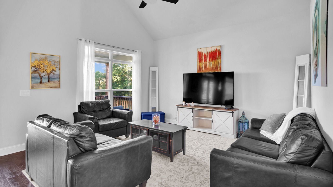 Photo of Livingroom in Antioch