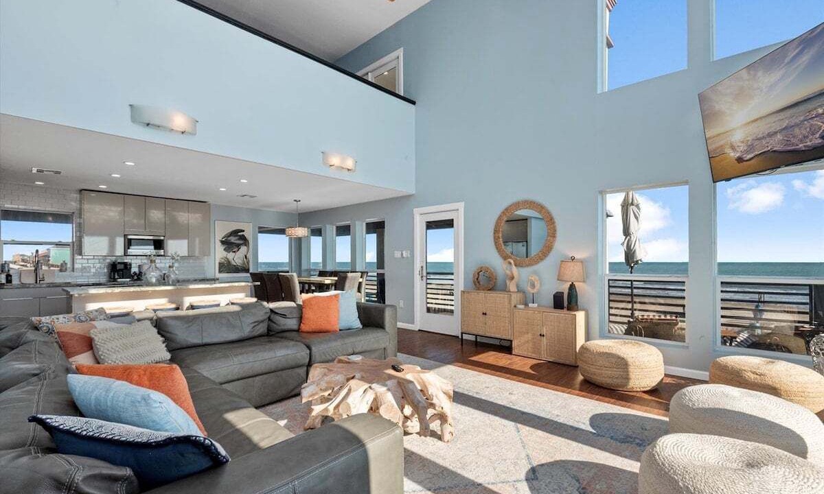 Photo of Livingroom in Galveston