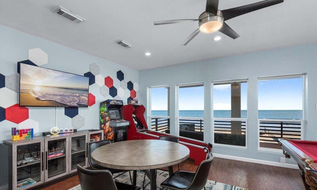 Photo of Bedroom in Galveston