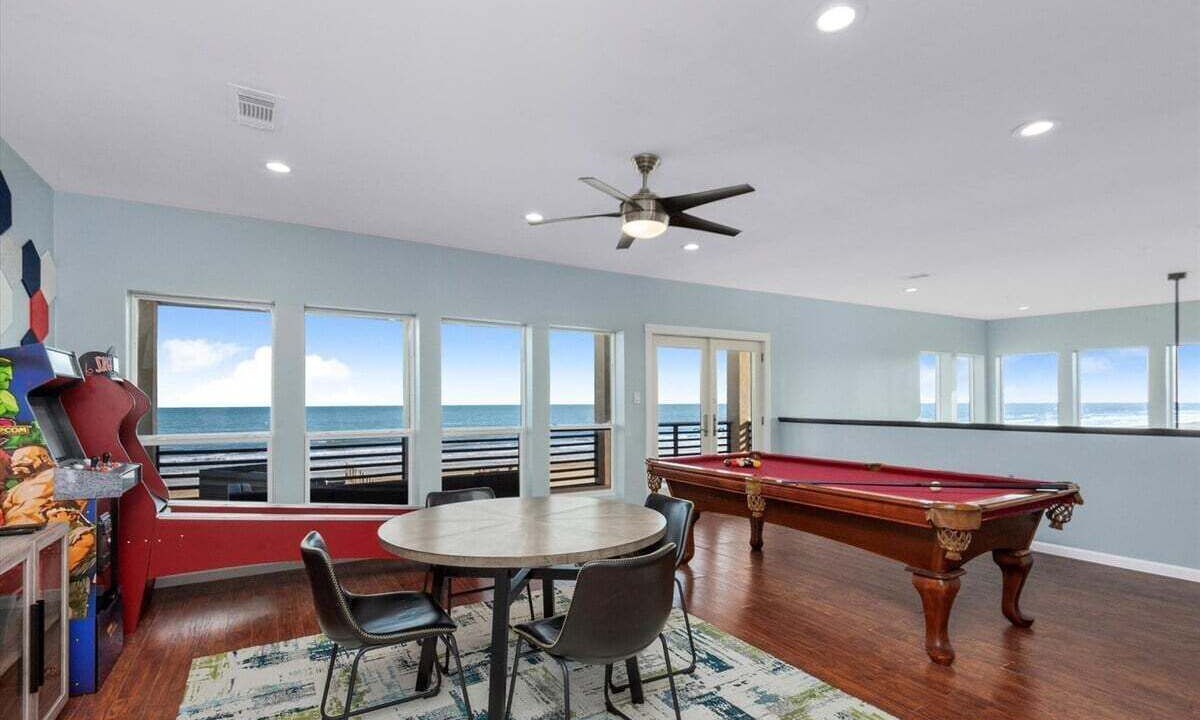 Photo of Bedroom in Galveston