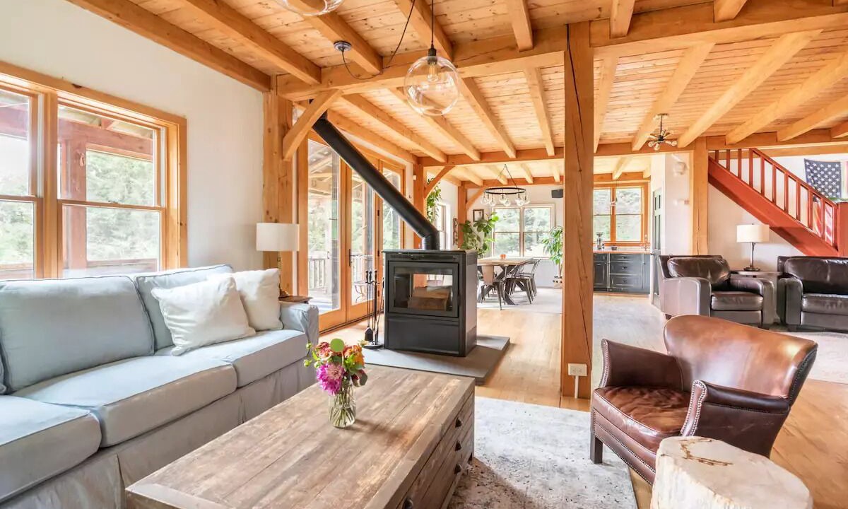 Photo of Livingroom in Roscoe