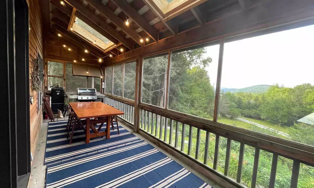 Photo of Others in Roscoe