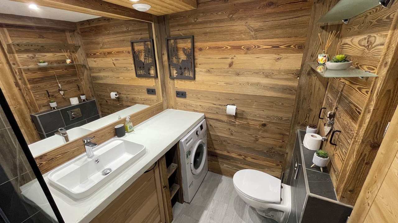 Photo of Bathroom in Tignes le Lac