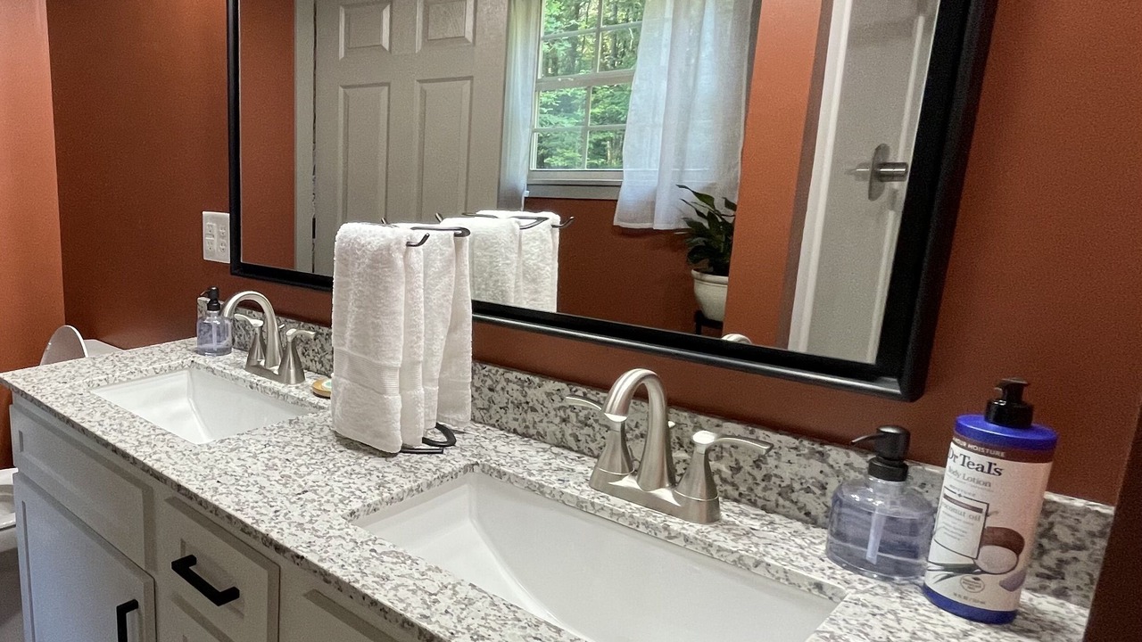 Photo of Bathroom in Mentone