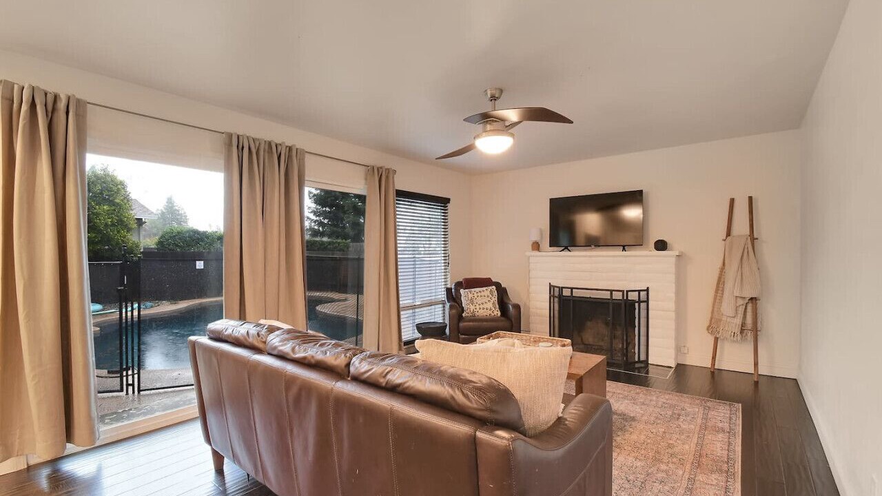 Photo of Livingroom in Yuba City