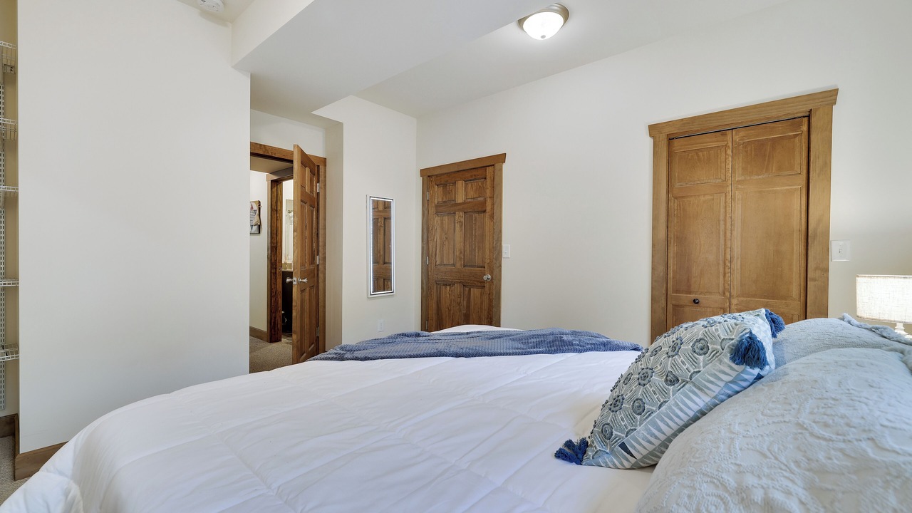 Photo of Bedroom in Lackawaxen