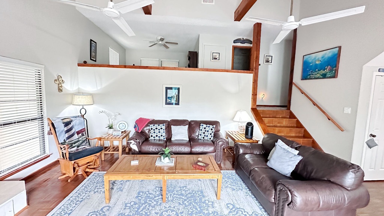 Photo of Livingroom in Cedar Lane