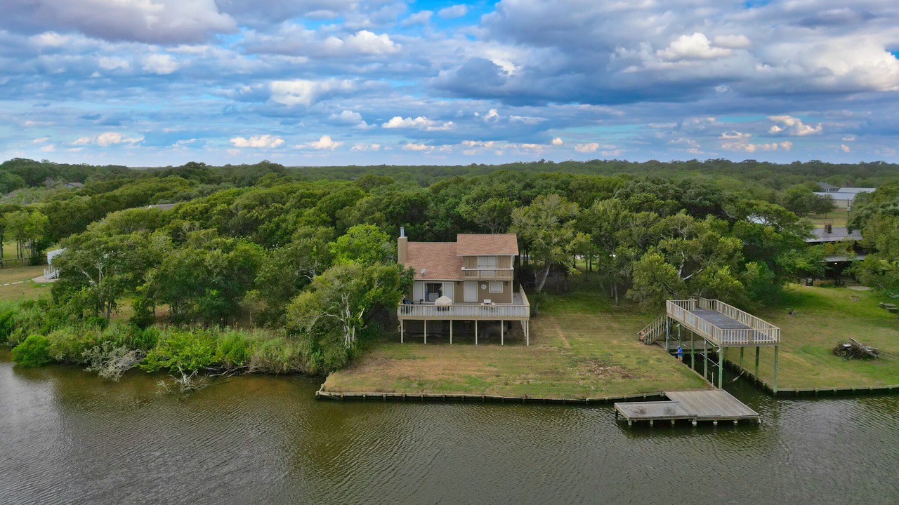 Photo of Outdoor in Cedar Lane