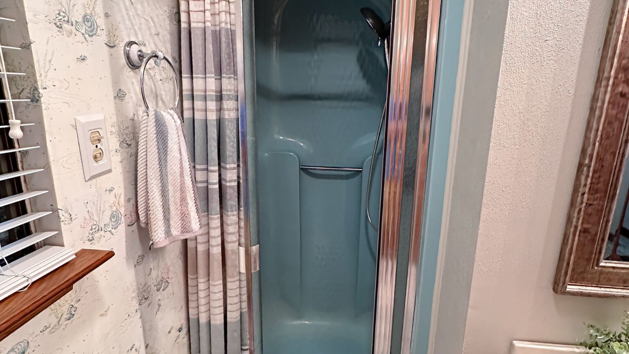 Photo of Bathroom in Cedar Lane