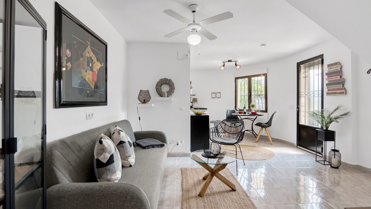 Photo of Livingroom in Orba