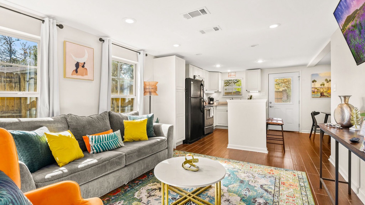 Photo of Bedroom in Mid City South