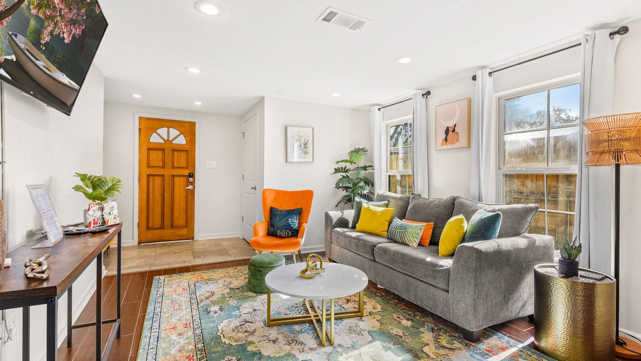 Photo of Bedroom in Mid City South