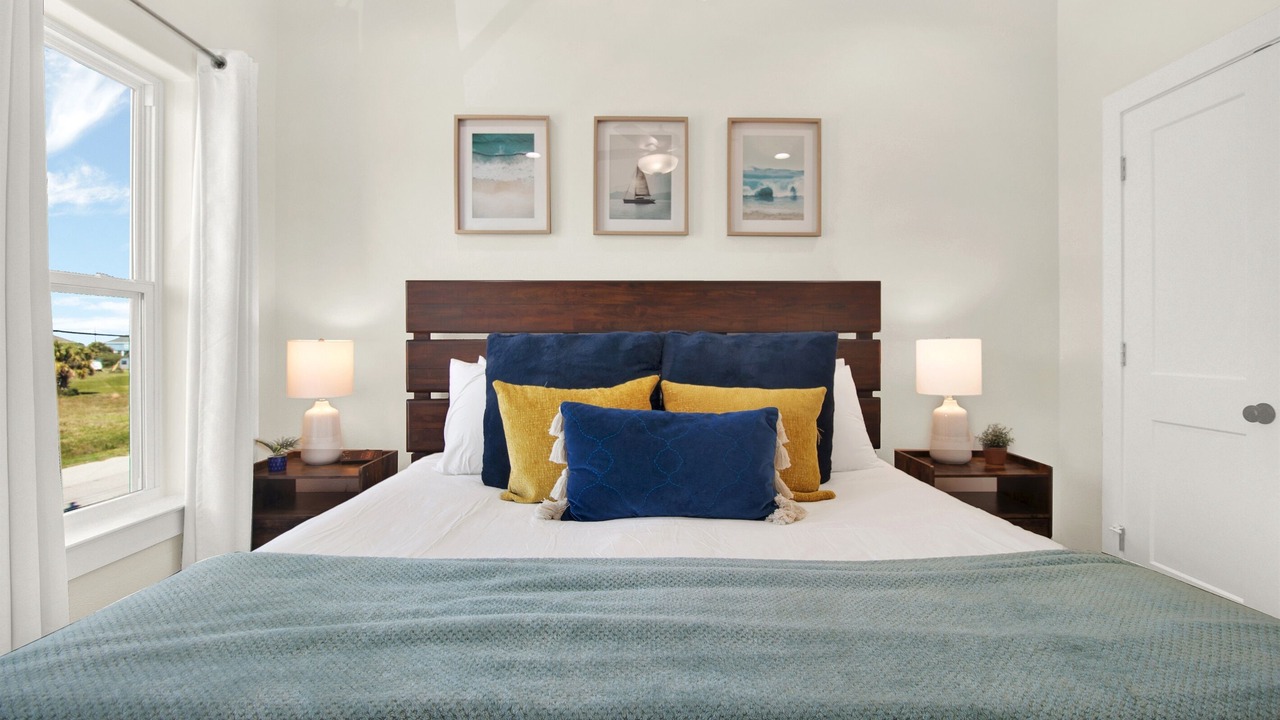 Photo of Bedroom in Indian Beach
