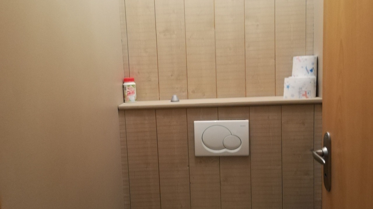 Photo of Bathroom in Besancon Old Town
