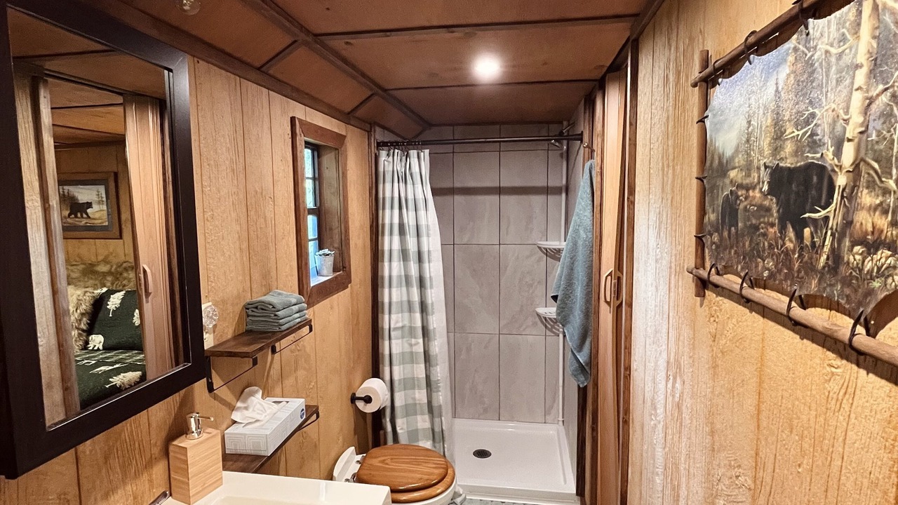 Photo of Bathroom in Grand Rivers