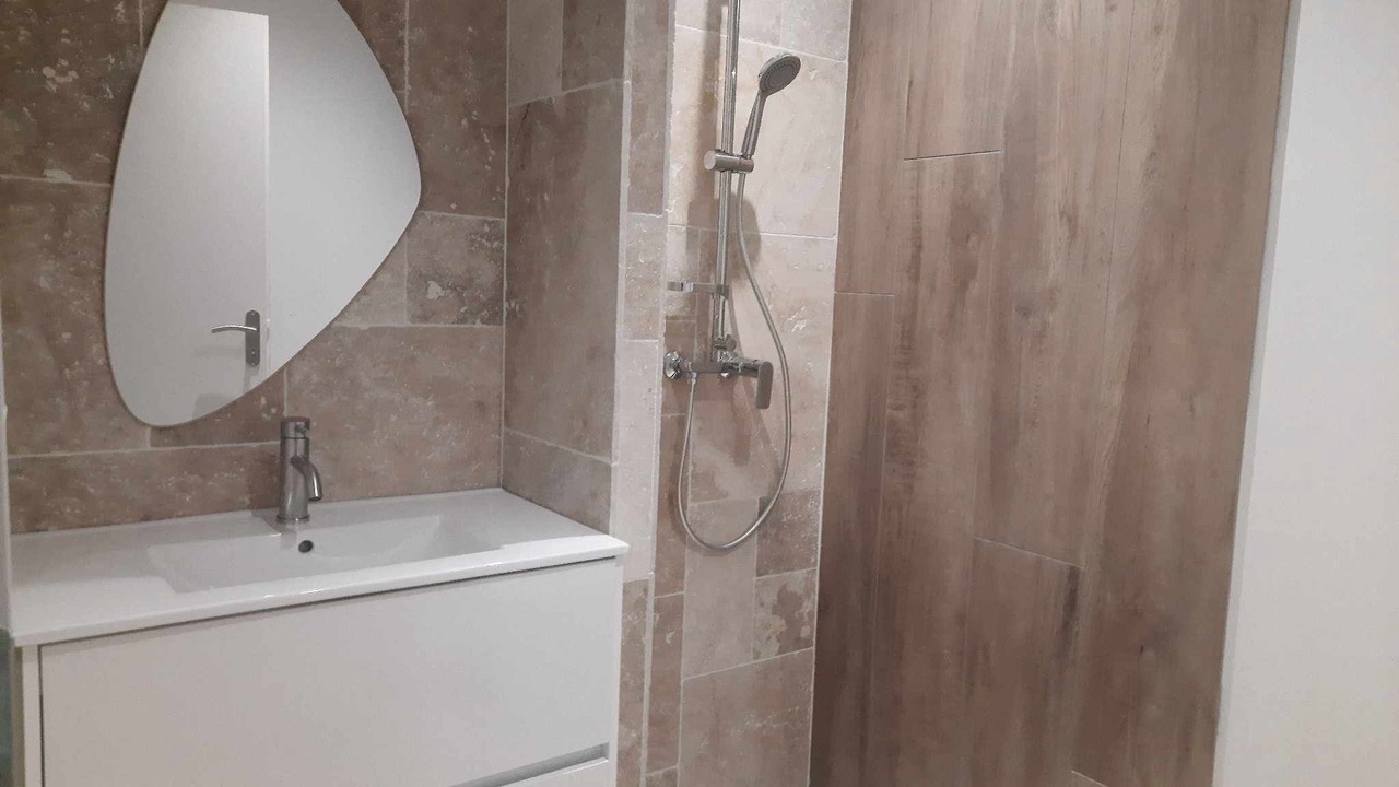 Photo of Bathroom in Tulette