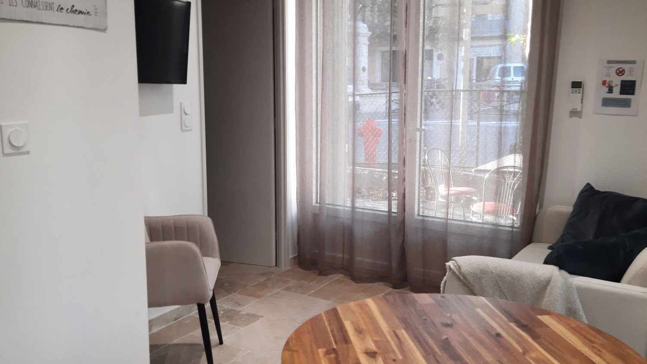 Photo of Others in Tulette