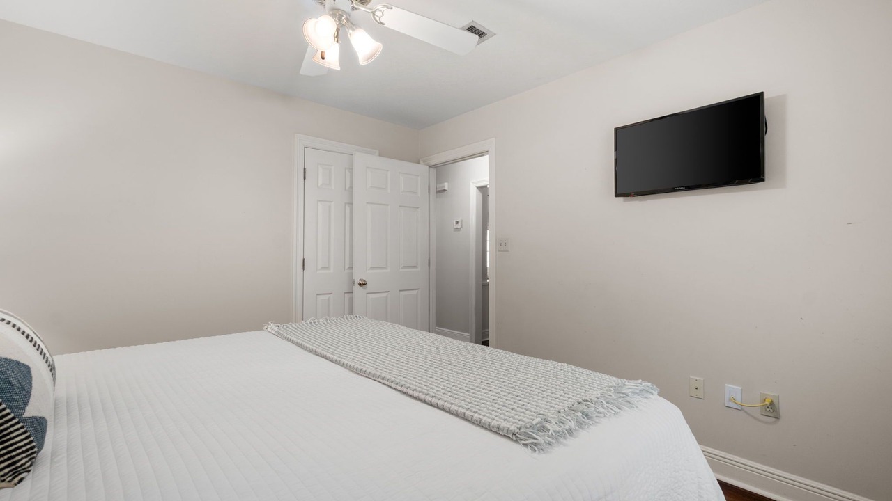 Photo of Bedroom in Hattiesburg
