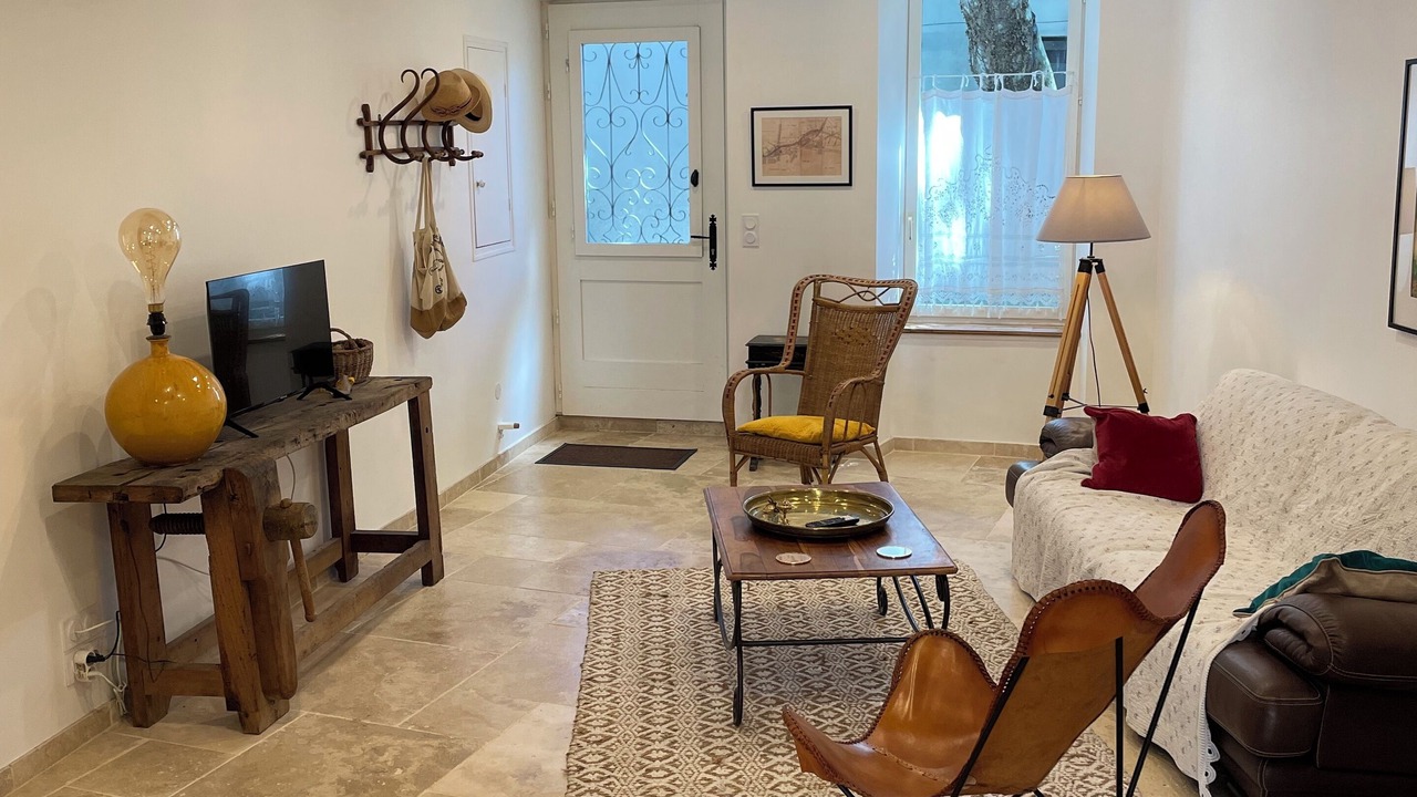 Photo of Livingroom in Fabrezan