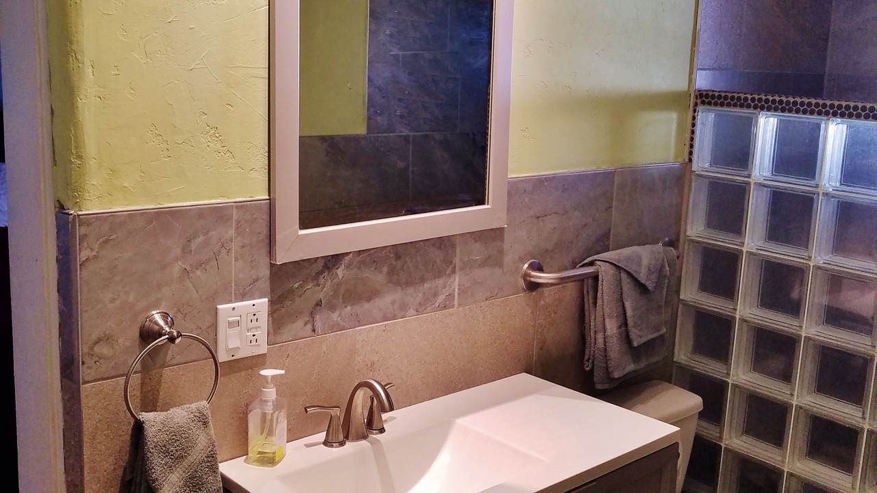 Photo of Bathroom in Truth or Consequences