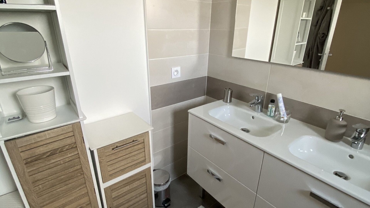 Photo of Bathroom in Briscous