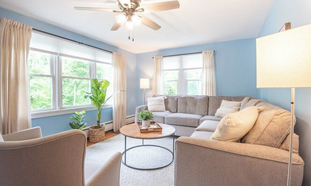 Photo of Livingroom in Mattawana