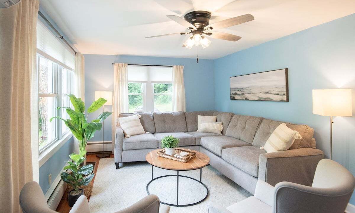 Photo of Livingroom in Mattawana