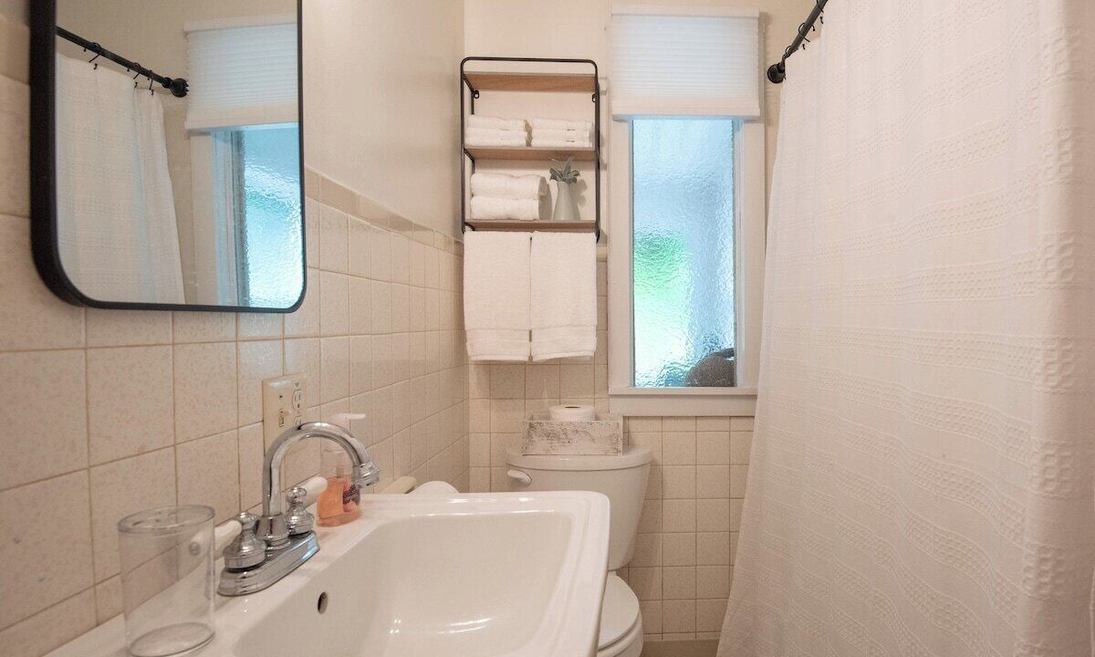 Photo of Bathroom in Mattawana