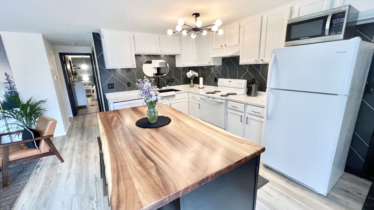 Photo of Kitchen in Valdez