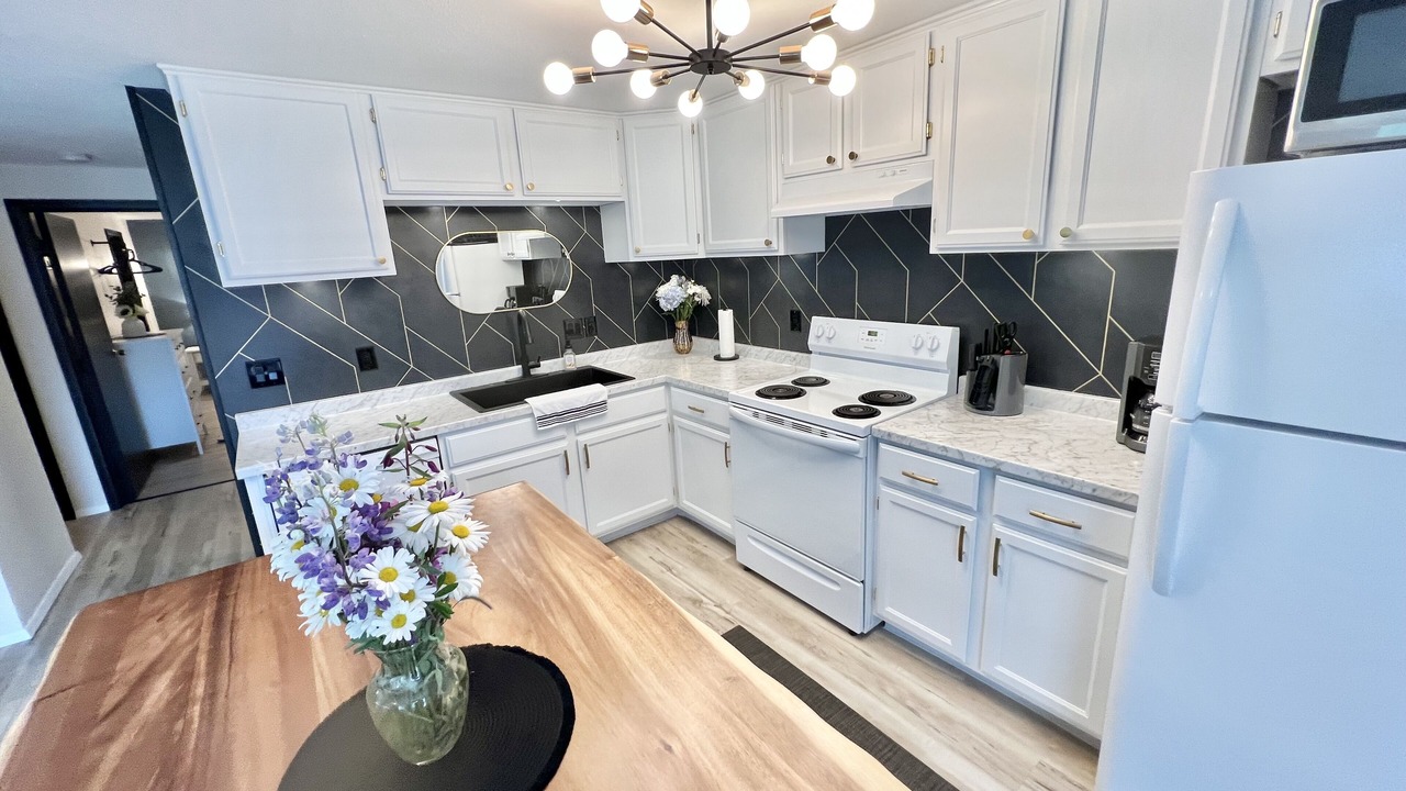 Photo of Kitchen in Valdez