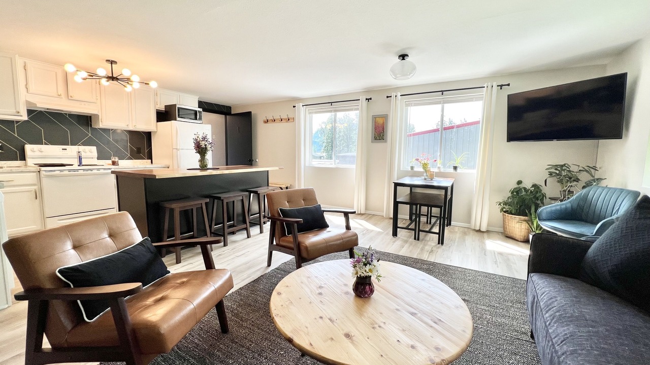 Photo of Livingroom in Valdez