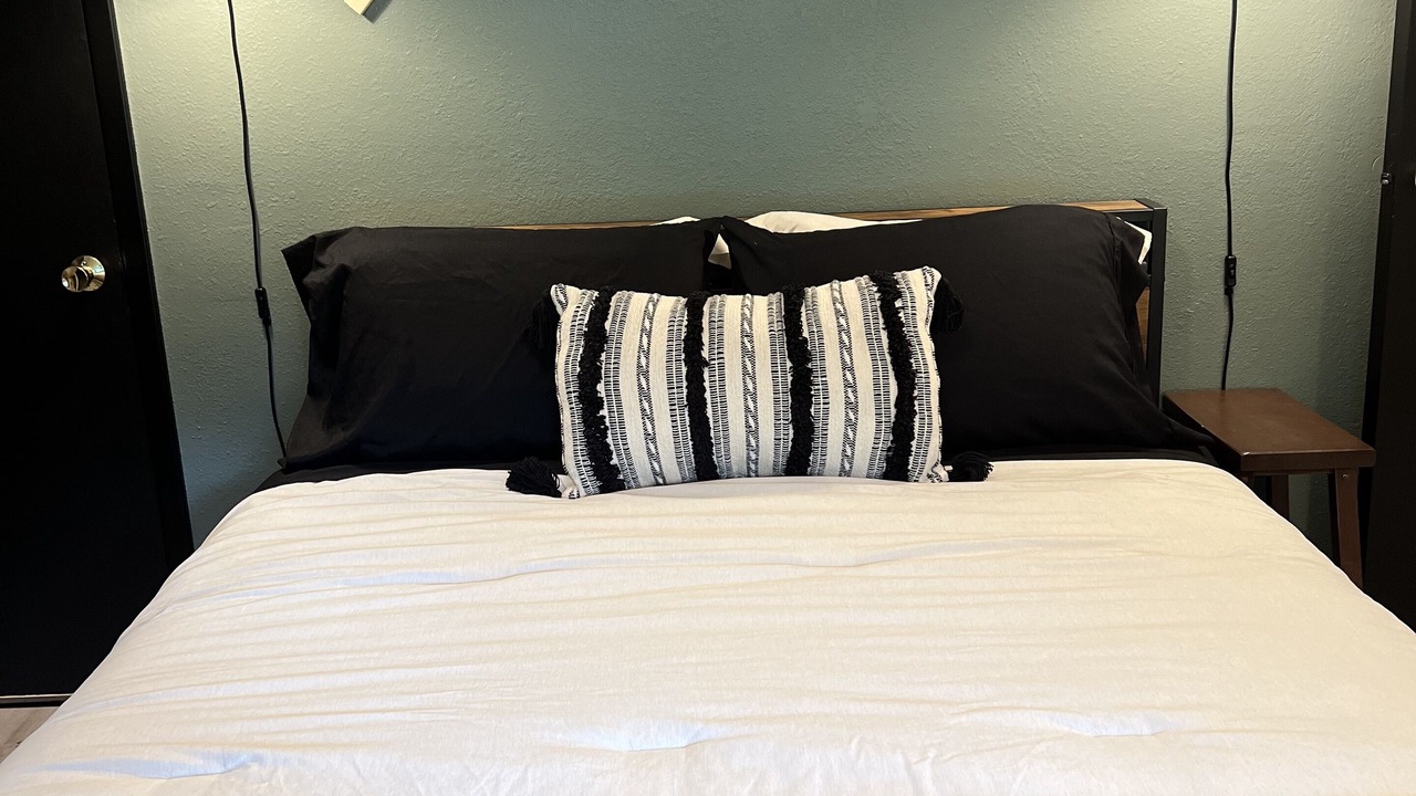 Photo of Bedroom in Valdez