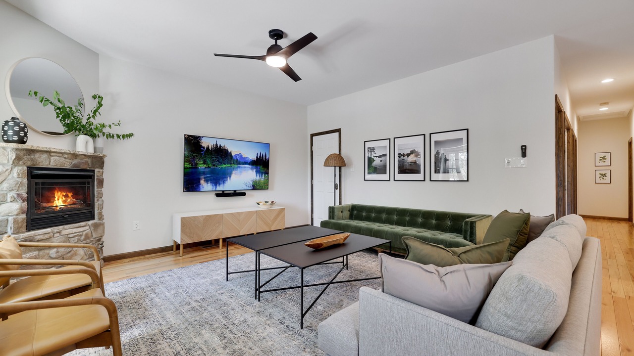 Photo of Livingroom in Pocono Lake