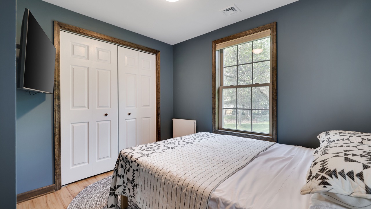 Photo of Bedroom in Pocono Lake