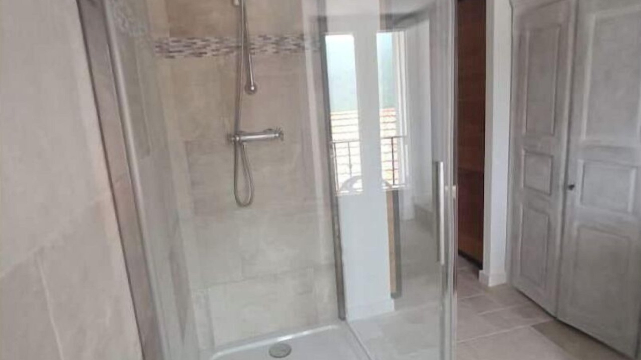 Photo of Bathroom in Prunelli-di-Casacconi