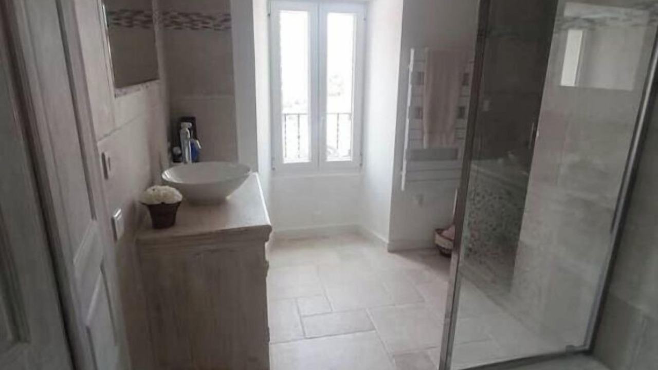Photo of Bathroom in Prunelli-di-Casacconi