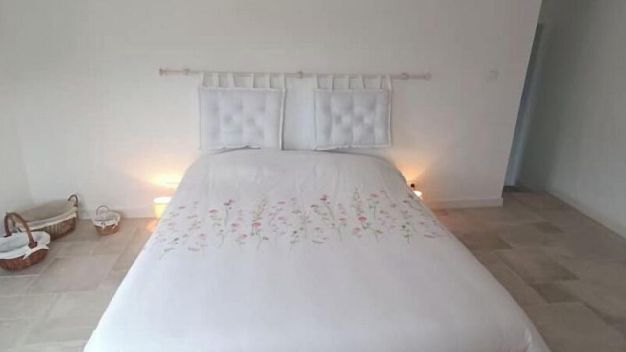 Photo of Bedroom in Prunelli-di-Casacconi