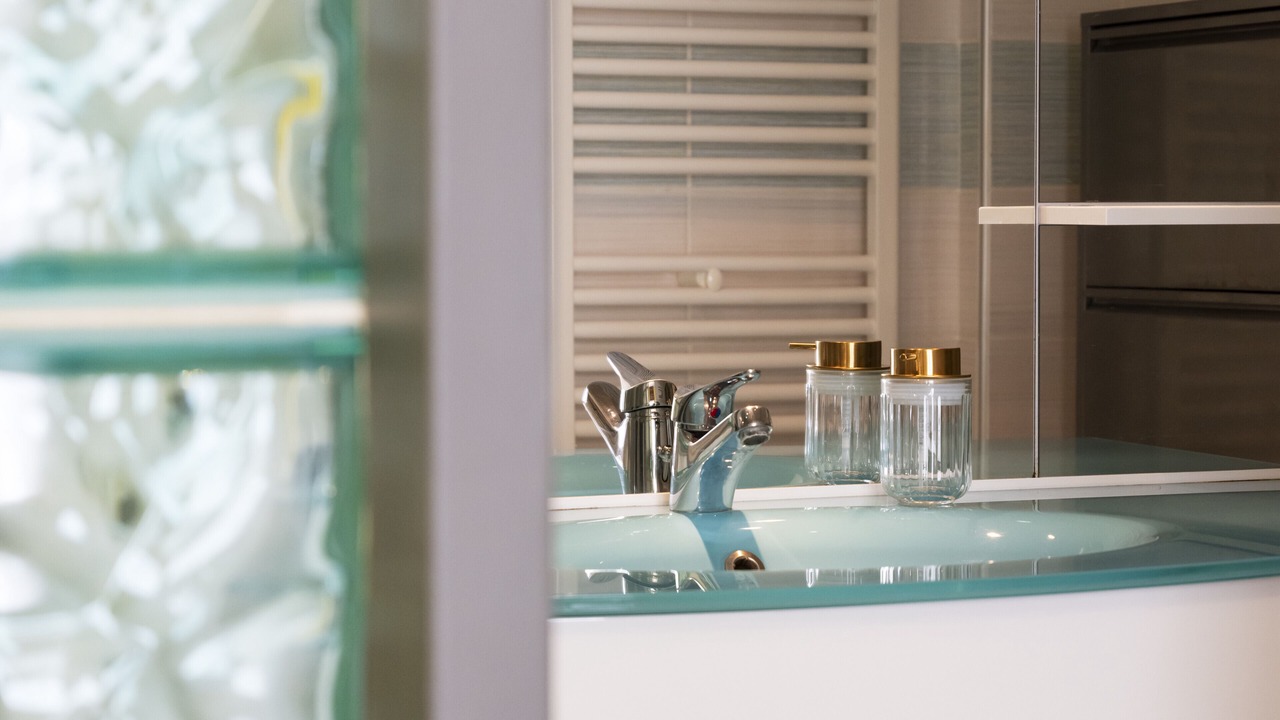 Photo of Bathroom in Saint Nicolas - Charles III - Ville vieille - Trois Maisons - Leopold